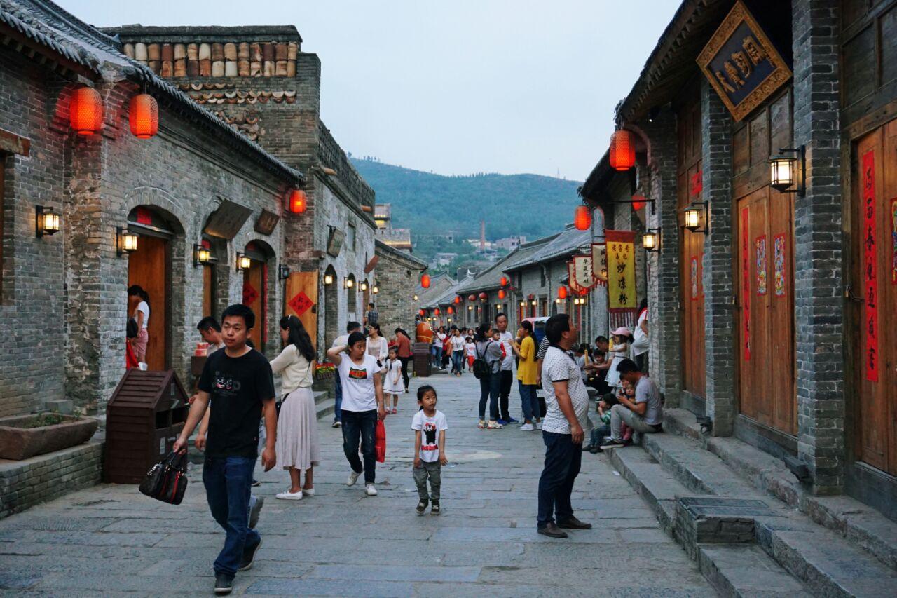 工厂车充汇总，呈现出多功能性、便携性、时尚性的特征